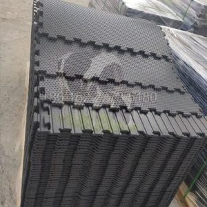 interlocking stable mats